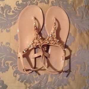 Cream bedazzled thong sandals